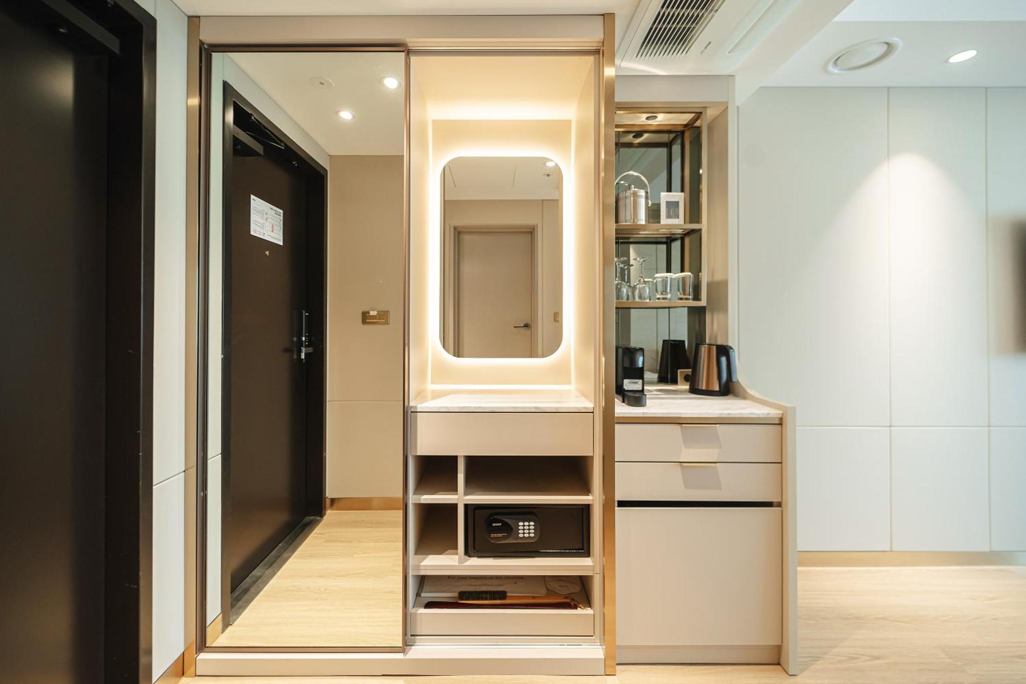 Eliena Hotel Seoul Gangnam エクステリア 写真